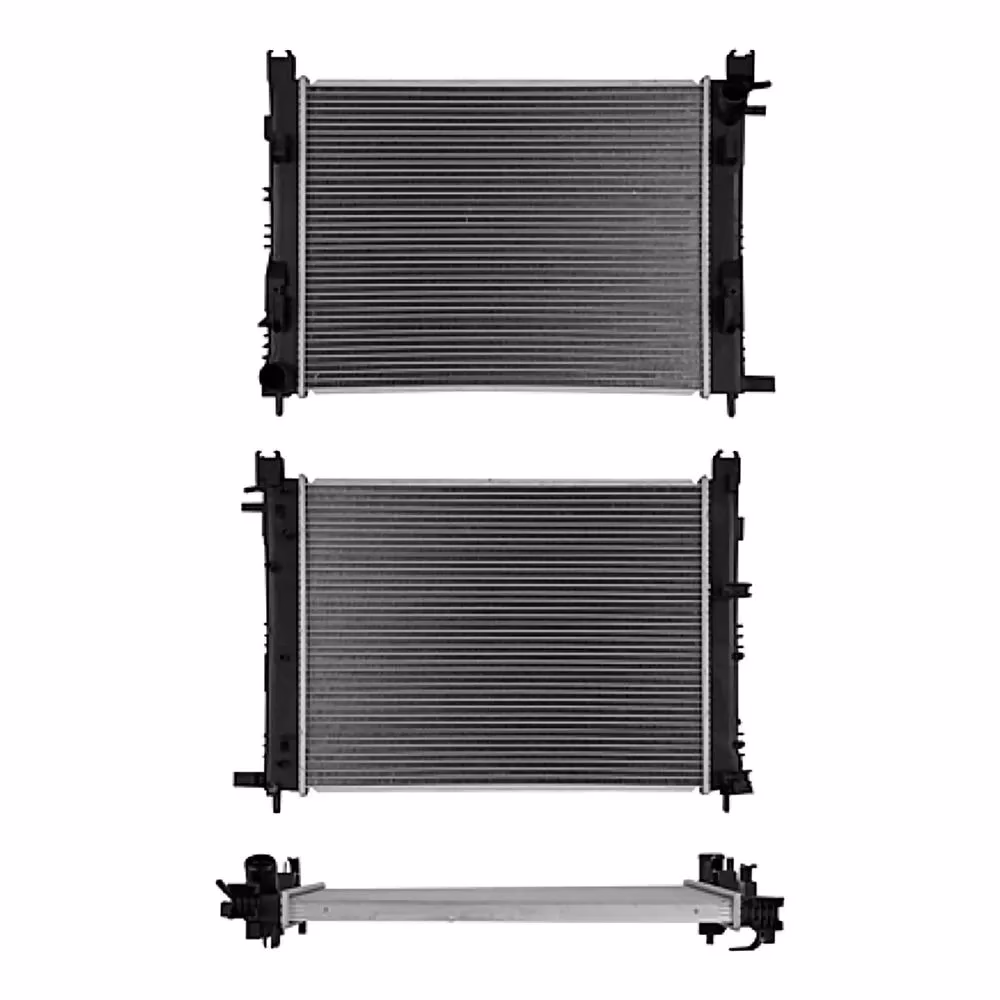 ¿Qué agua se le echa al radiador de los carros?