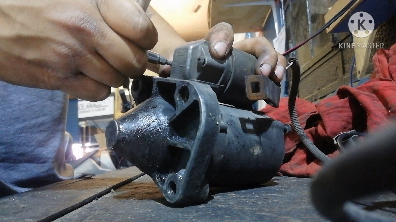 ¿Cuánto se cobra por cambiar un motor de arranque?