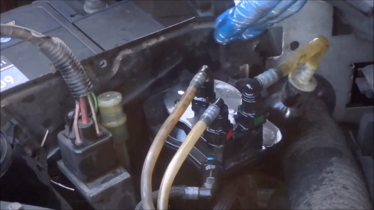 ¿Cuántos kilómetros se cambia el filtro de combustible?