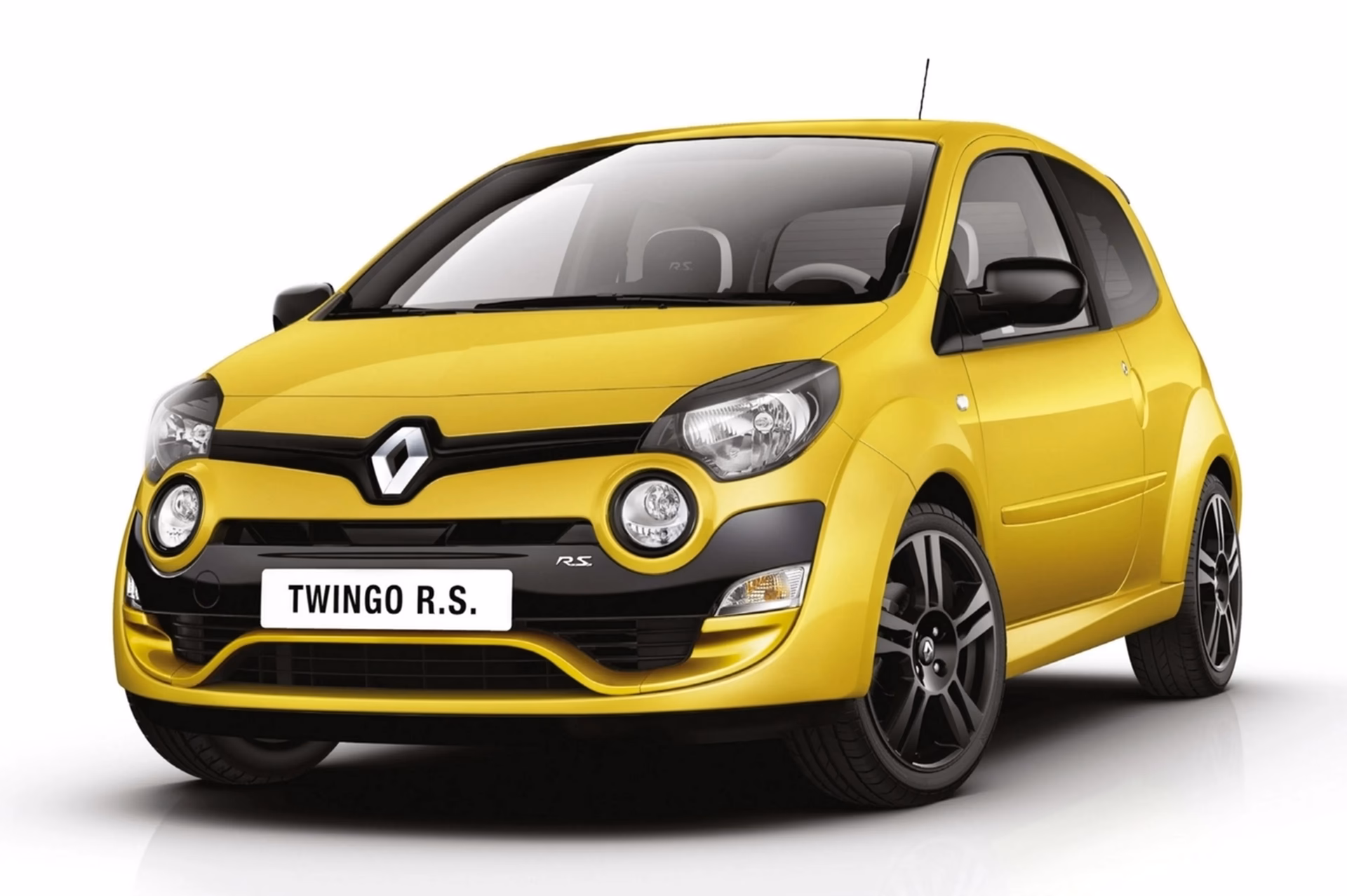¿Cuáles son las diferencias entre el Twingo Dynamique y el Twingo Authentique?