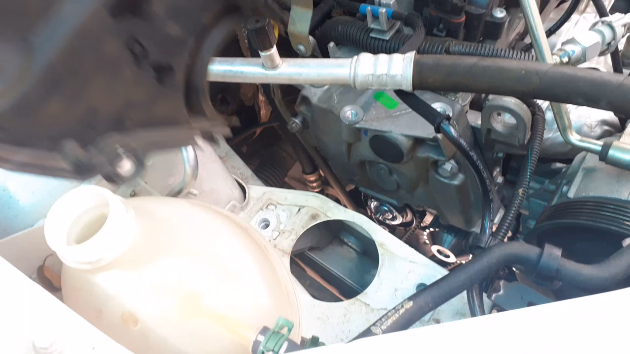 ¿Cómo sacar una bomba de agua?