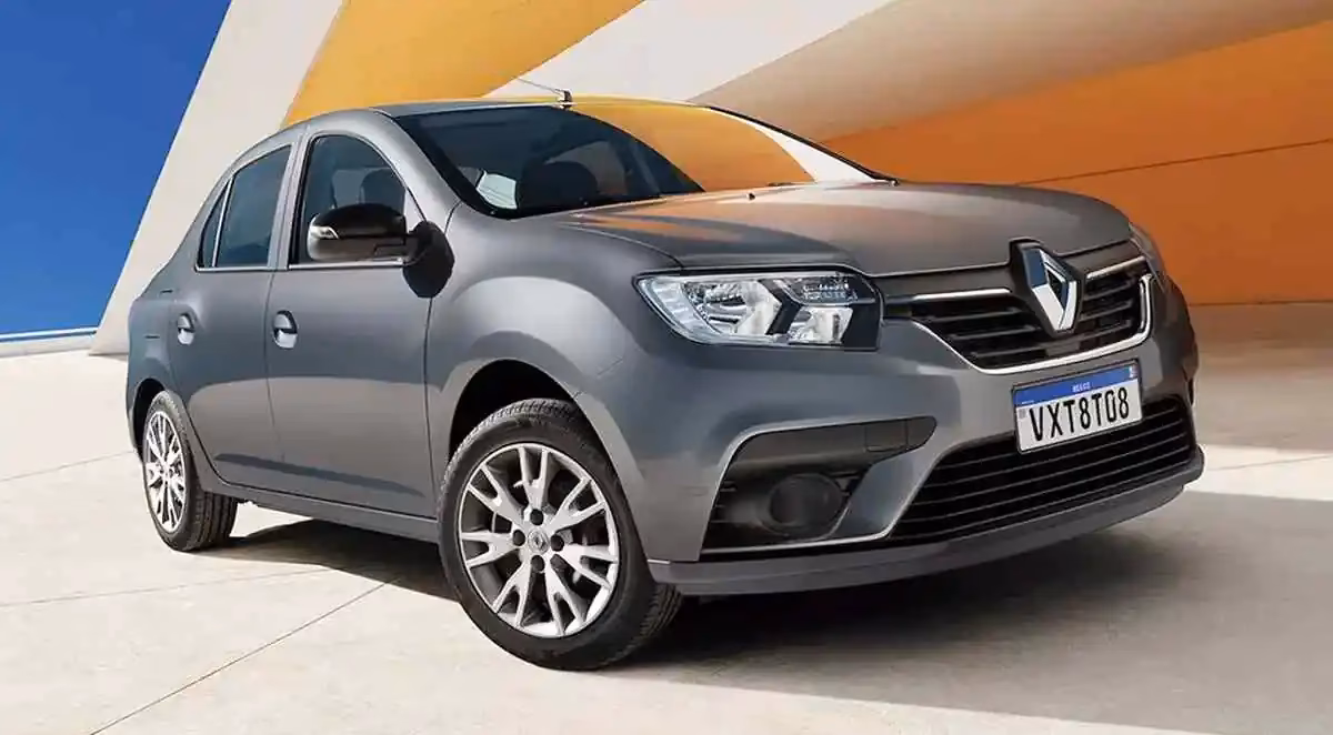 ¿Cuándo salió el Renault Logan?