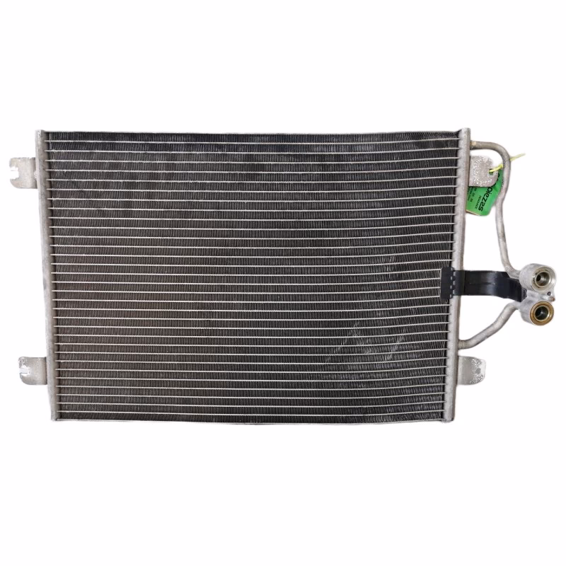 ¿Dónde está ubicado el condensador del aire acondicionado?