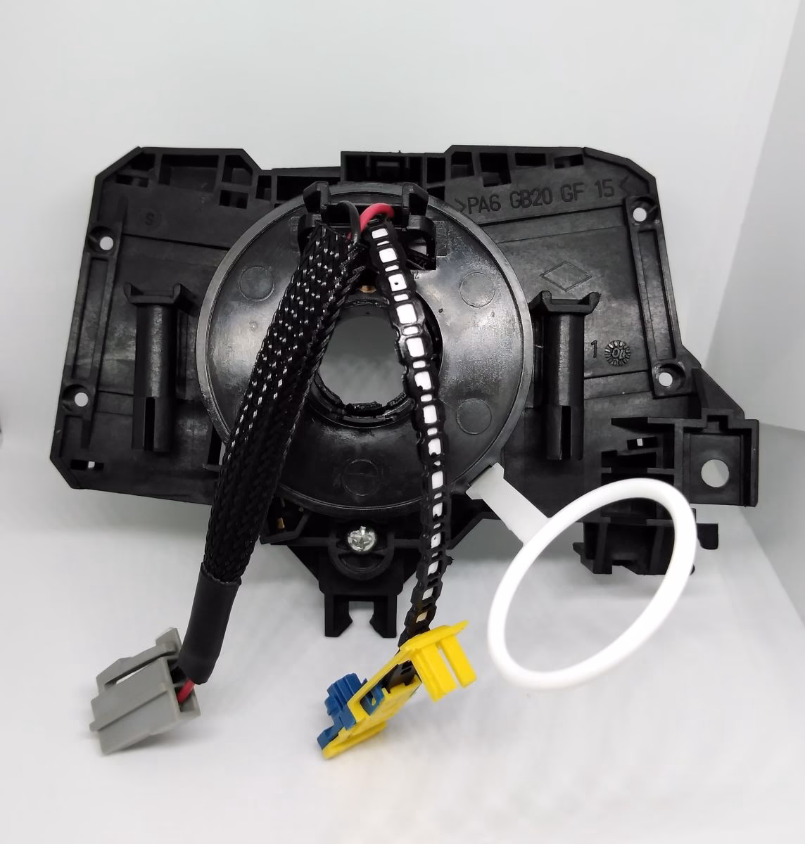 ¿Cuántos airbag tiene el Renault Logan?