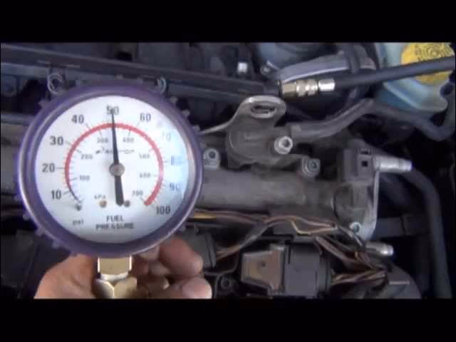 ¿Cómo saber si la bomba de gasolina tiene baja presión?