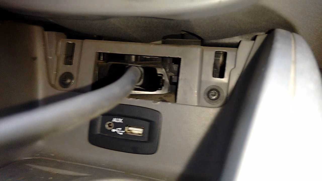 ¿Para qué se utiliza el conector OBD2?