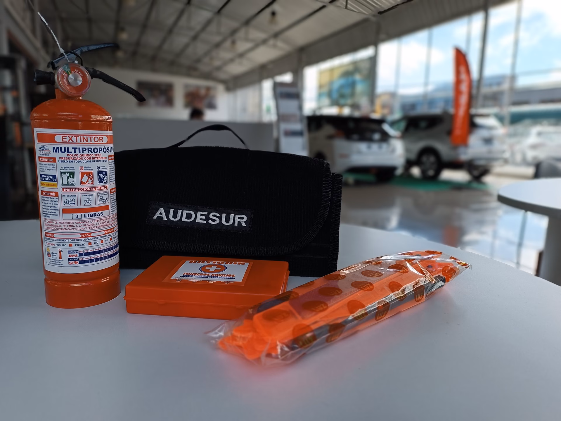 ¿Qué debe llevar el kit de carretera 2025?