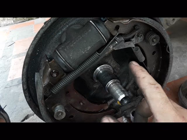 ¿Cuando un carro no frena, ¿qué puede ser?