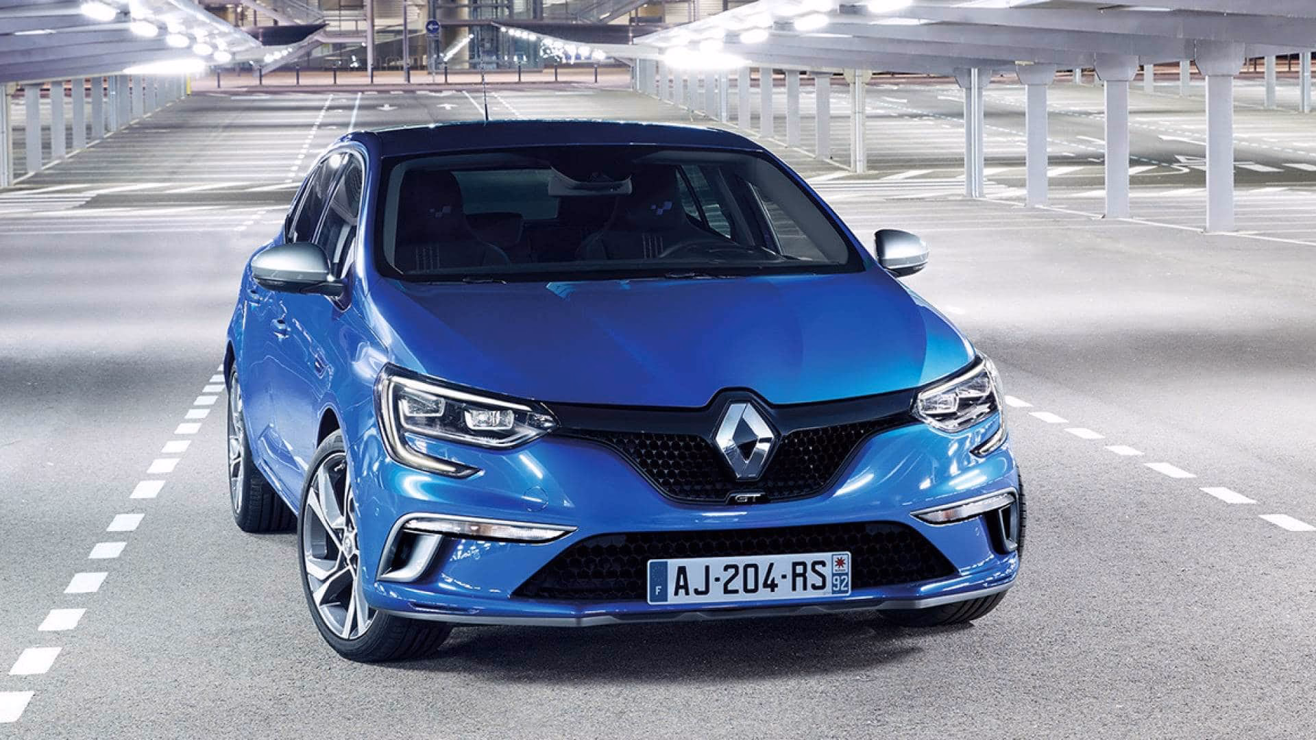 ¿Cuál es la velocidad máxima del Renault Mégane GT?
