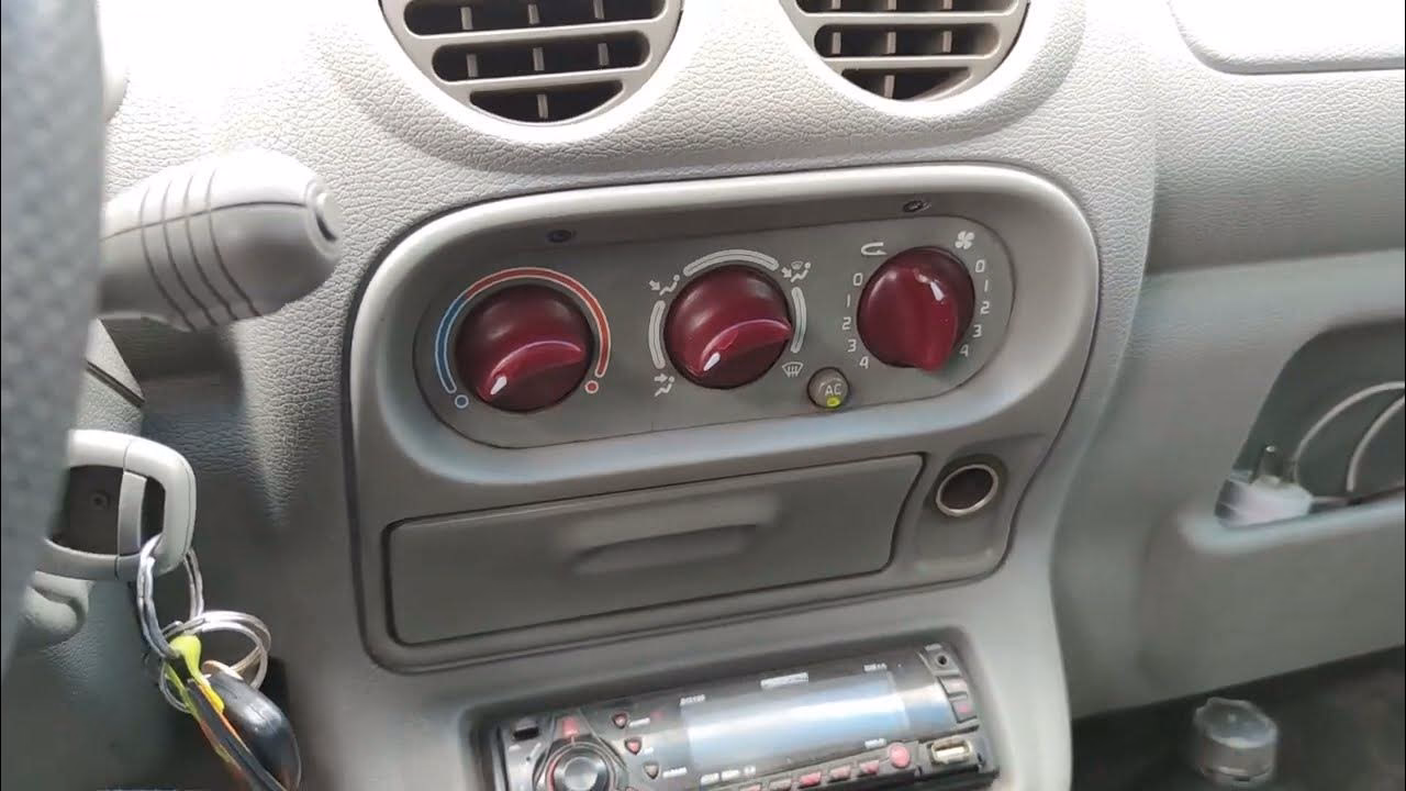 ¿Porque mi carro hace pequeñas explosiones?