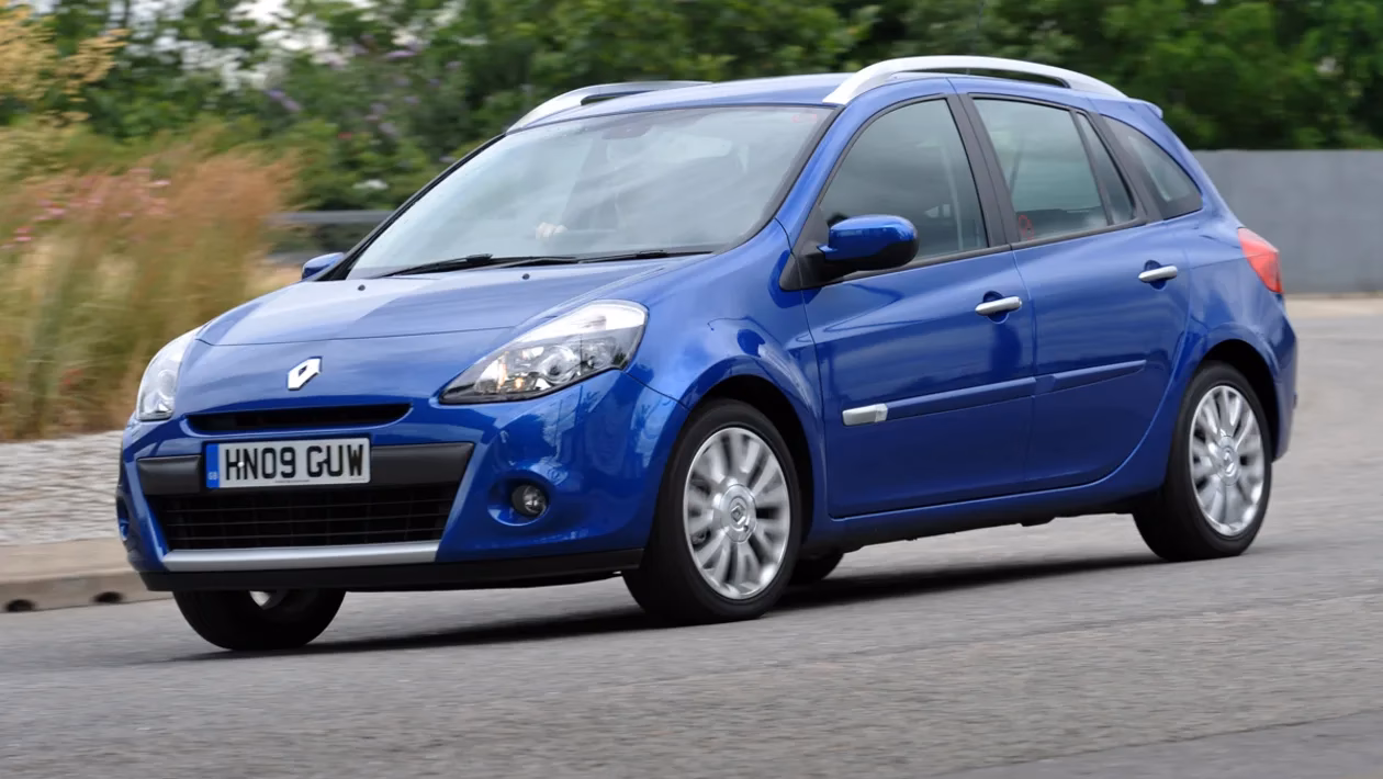 ¿Cuáles son las dimensiones del Renault Clio Sport Tourer?