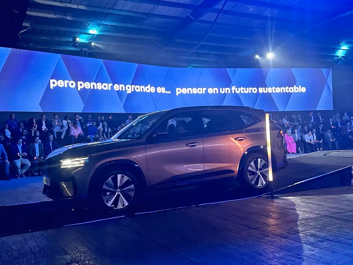 ¿Cuál es el precio del Renault Arkana 2025 en México?