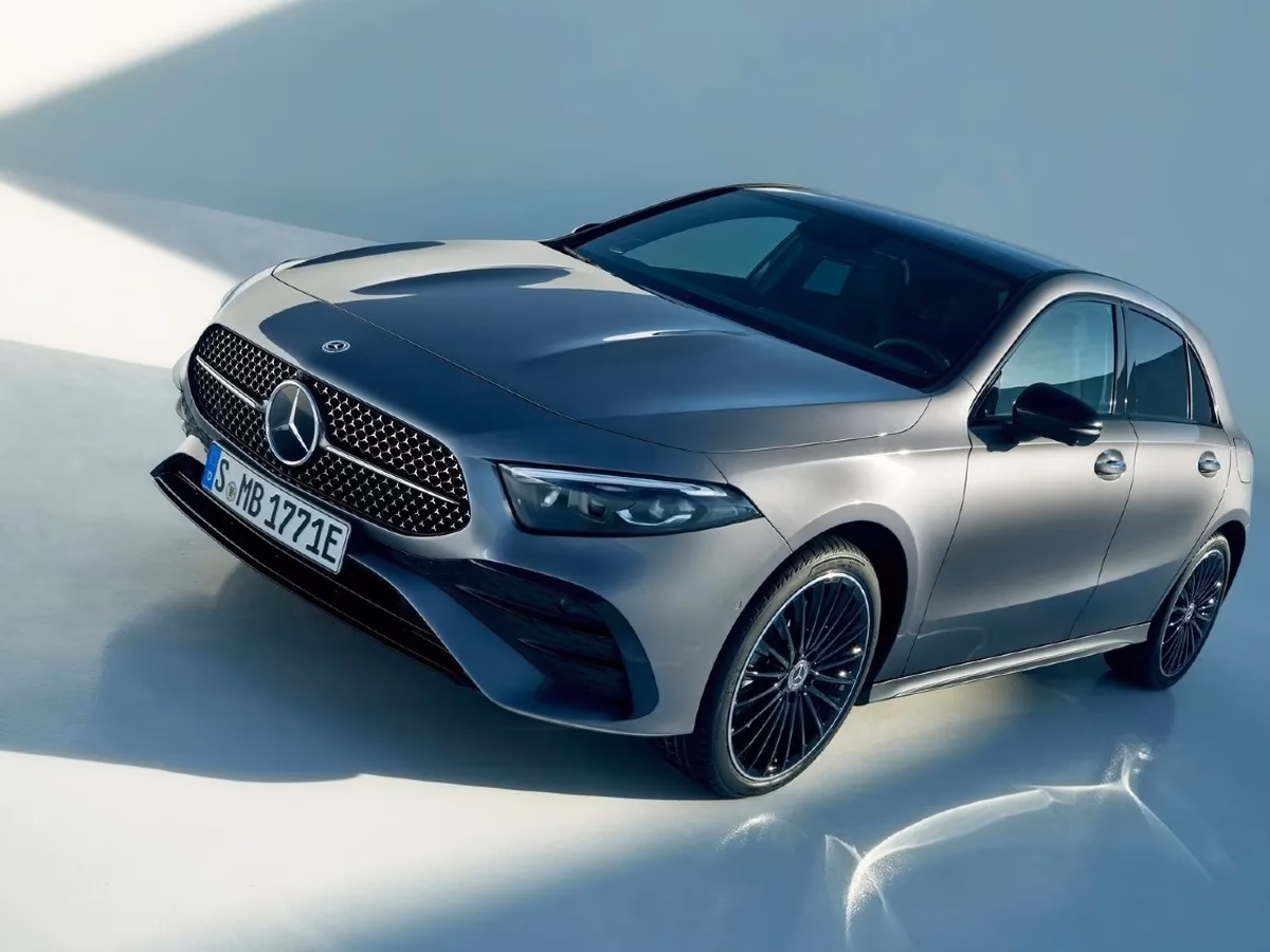 ¿Qué marca es dueña de Mercedes-Benz?