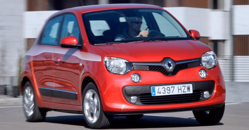 ¿Cuántos pasajeros puede llevar un Twingo?