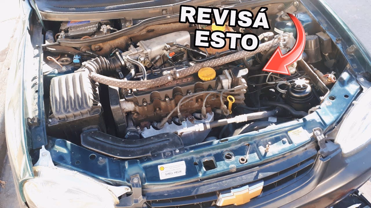 ¿Por qué mi auto se apaga cuando me detengo?