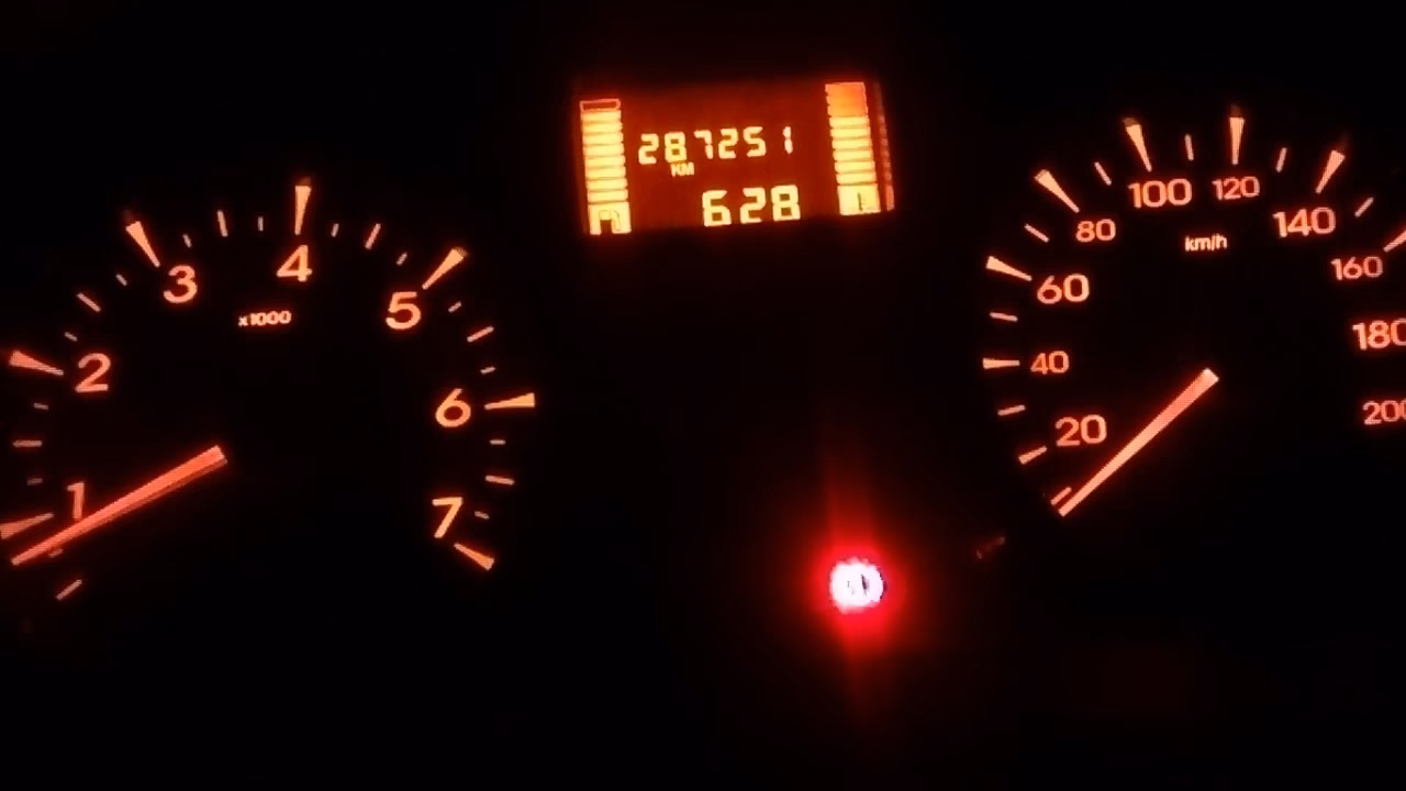 ¿Cuál es la temperatura normal del tablero de un carro?